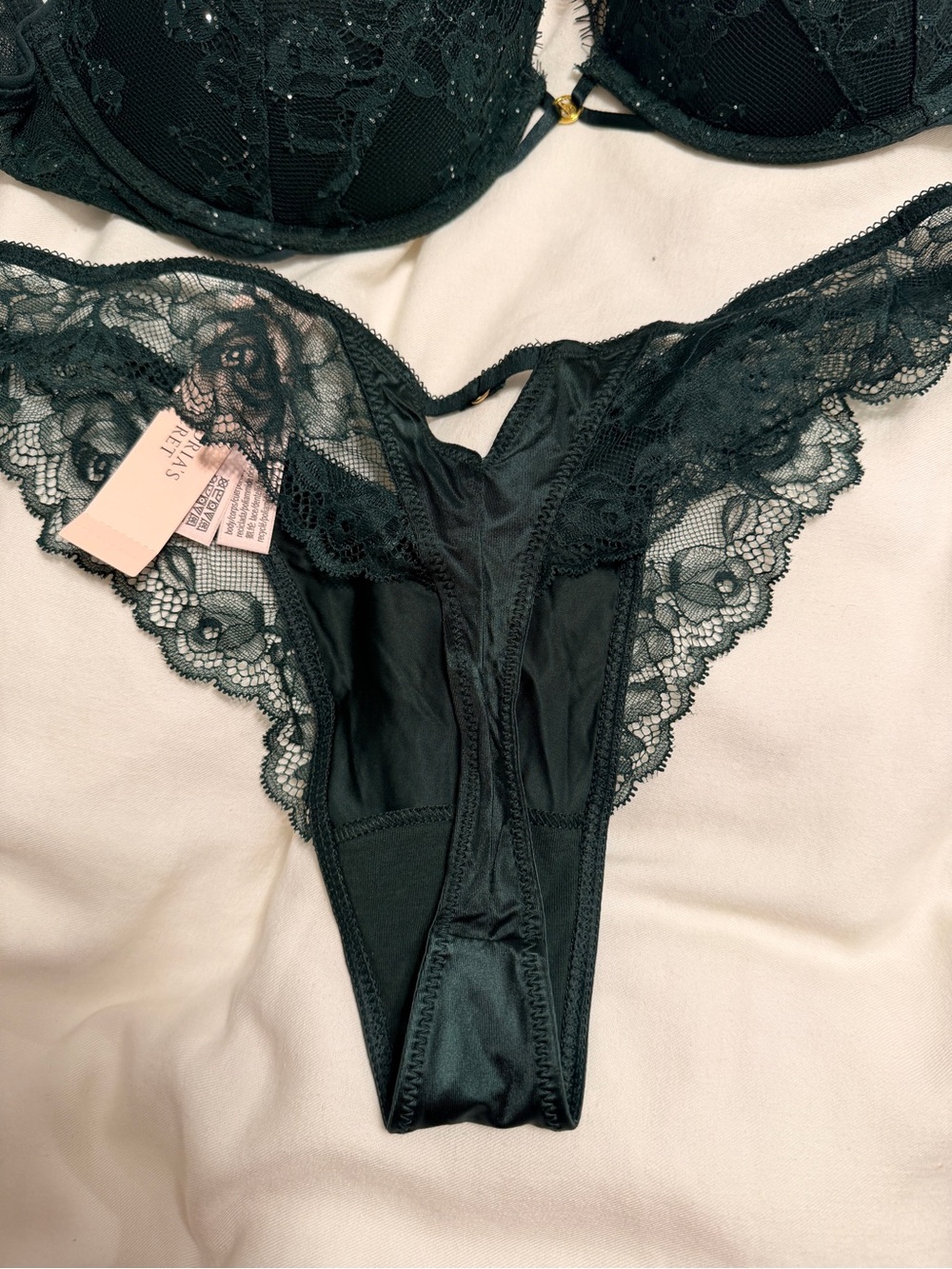 Victoria’s Secret 34D Push-Up Bra & Lace Thong Set NWT Dark Green - Picture 9 of 10